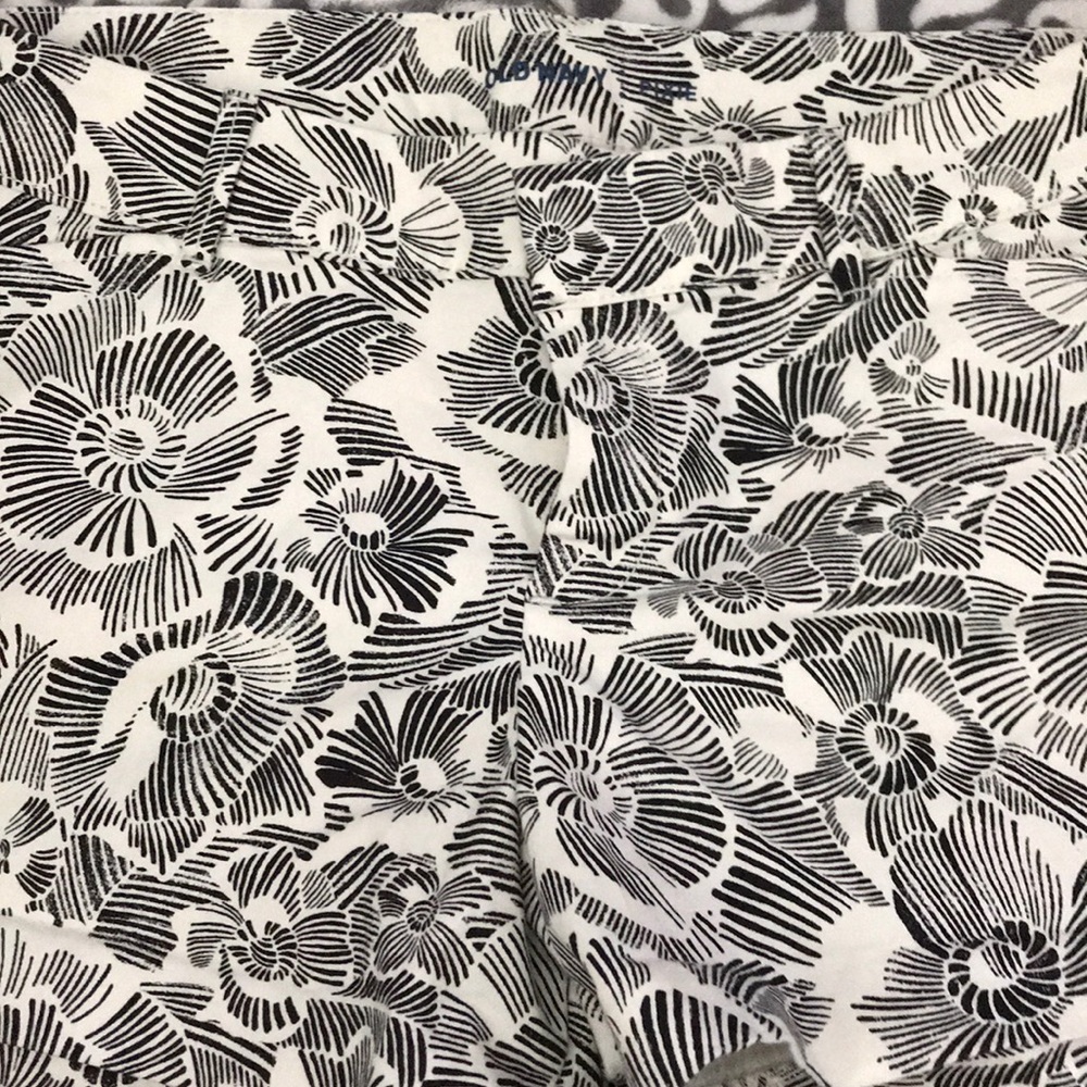 Old navy floral shorts